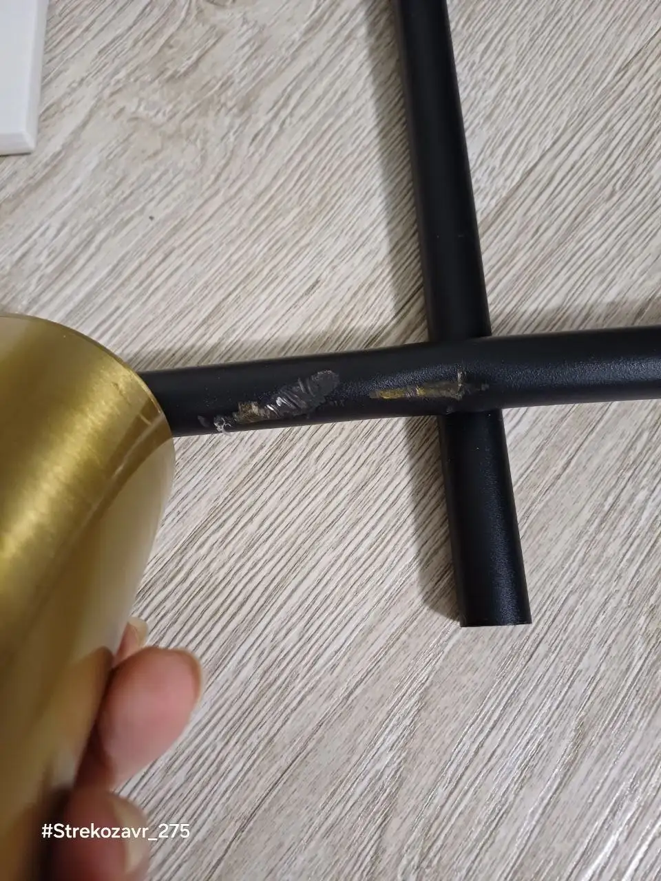 Потолочная подвесная люстра с дефектом - Для дома и дачи в Люберцы