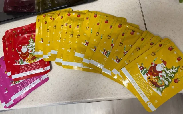 Продажа косметики и бижутерии - Украшения в Люберцы