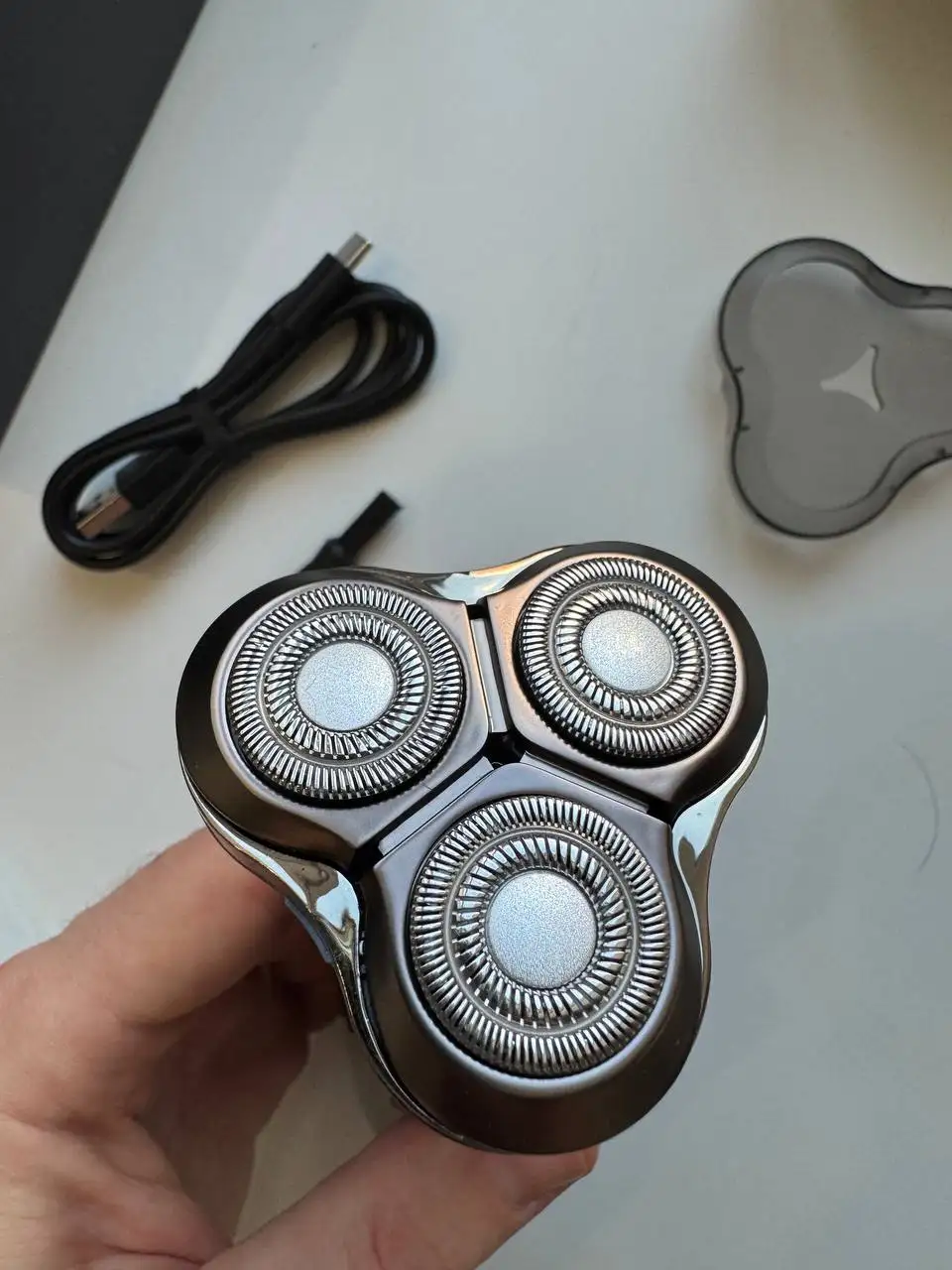 Продажа электробритвы, отпаривателя и пиджака - Барахолка в Котельники