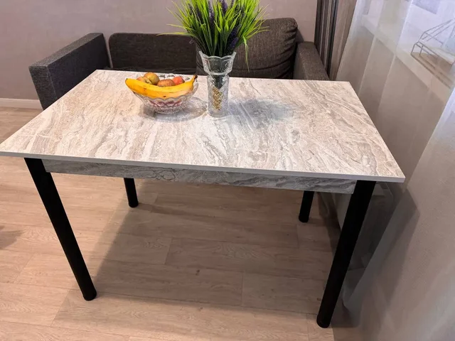 Продам стол - частное объявление в Некрасовка