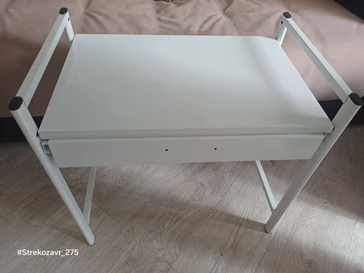 Продам металлический раскладной столик-тумбу - Столики и тумбы (Для дома и дачи) в Люберцы