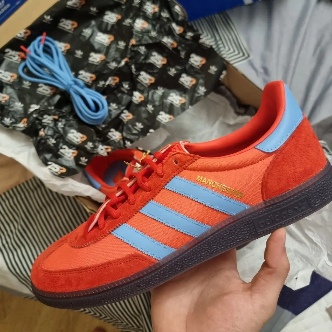 Adidas Originals Manchester x Size Exclusive 1/2025 - Обувь (Одежда) в Москва