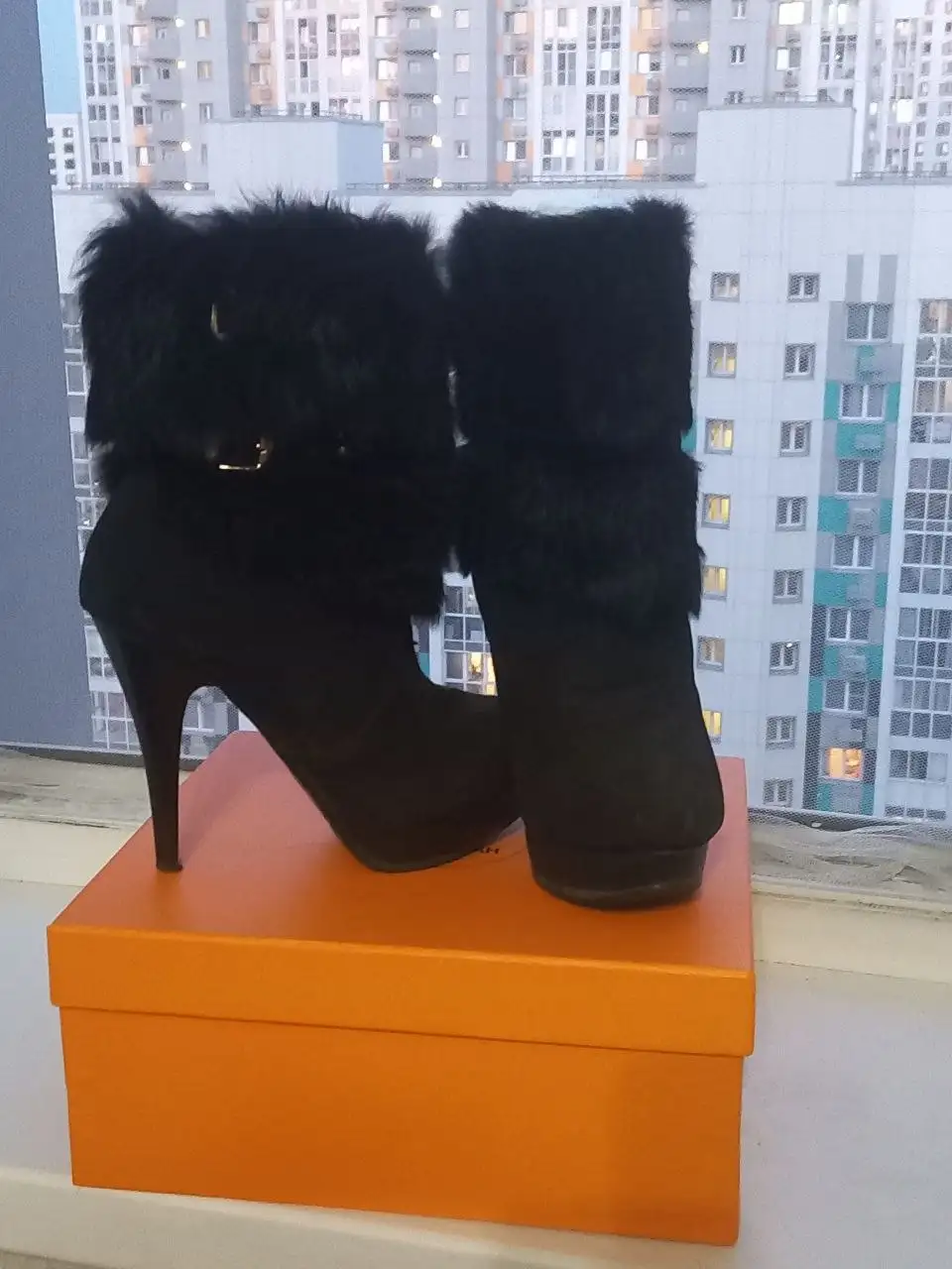 Продам обувь 35-36 размера - Обувь (Одежда) в Некрасовка