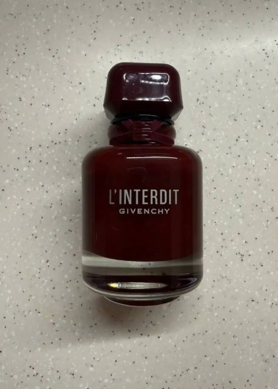 Givenchy L'Interdit Rouge Ultime 50 мл - Красота и здоровье в Некрасовка