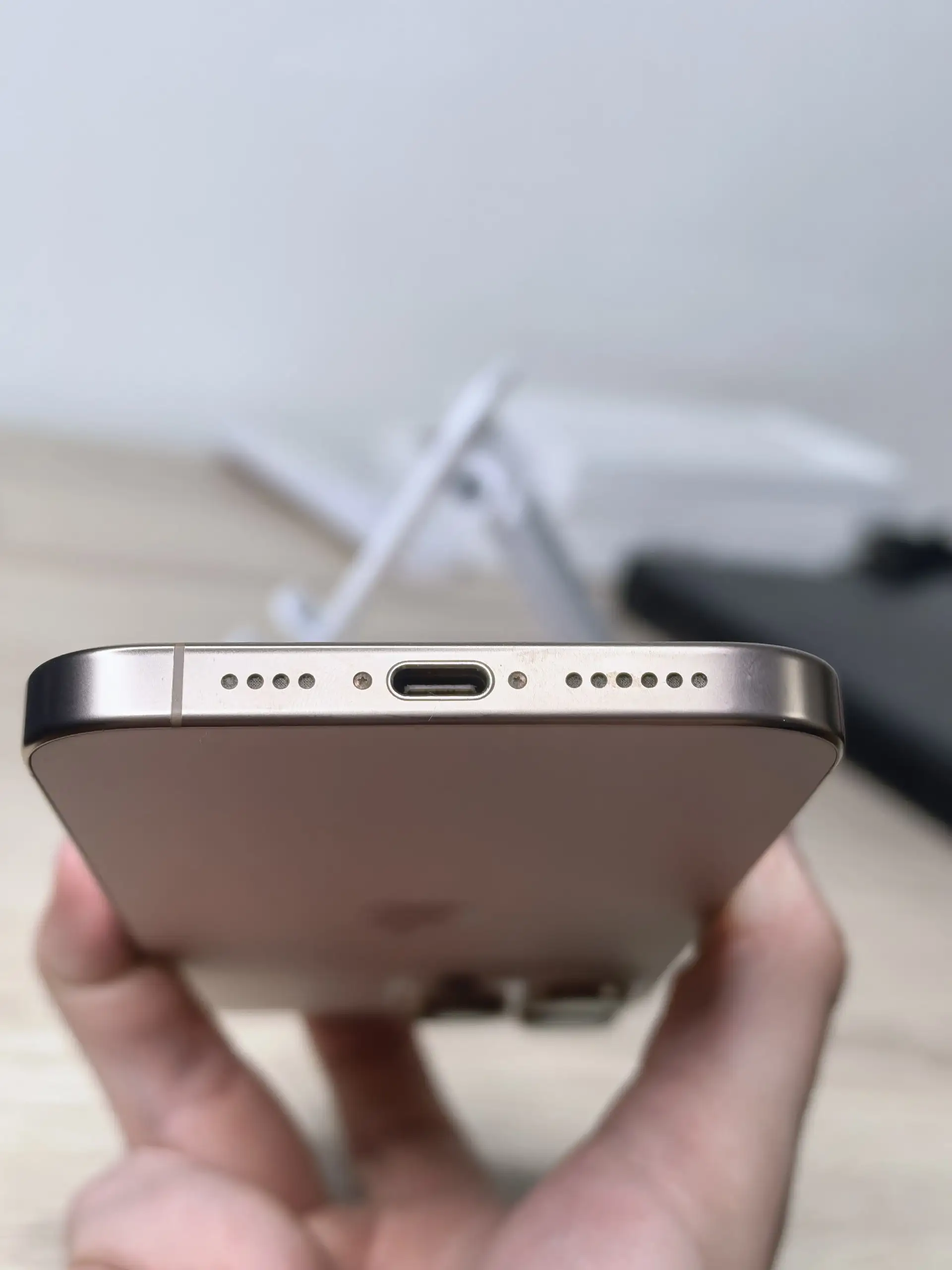 iPhone 16 Pro Max 1 TB - Смартфоны (Электроника) в Москва