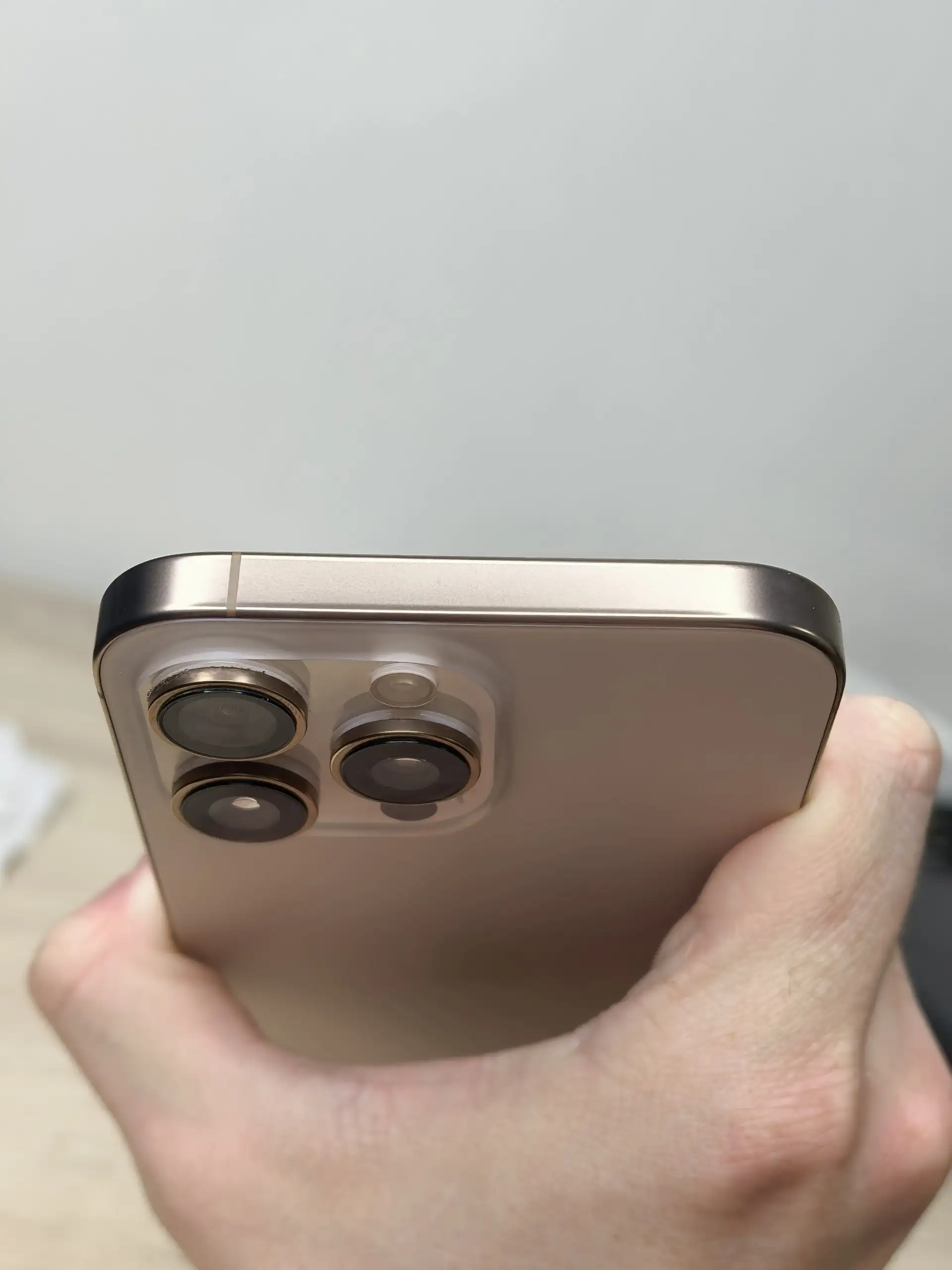 iPhone 16 Pro Max 1 TB - Смартфоны (Электроника) в Москва