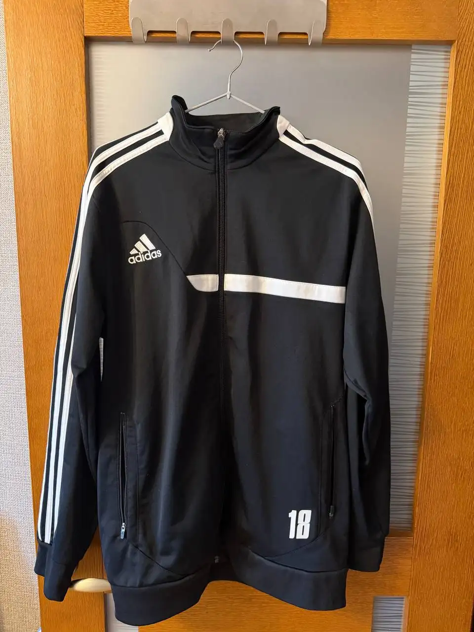 Продажа брендовых олимпиек Adidas и Nike - Верхняя одежда (Одежда) в Люберцы