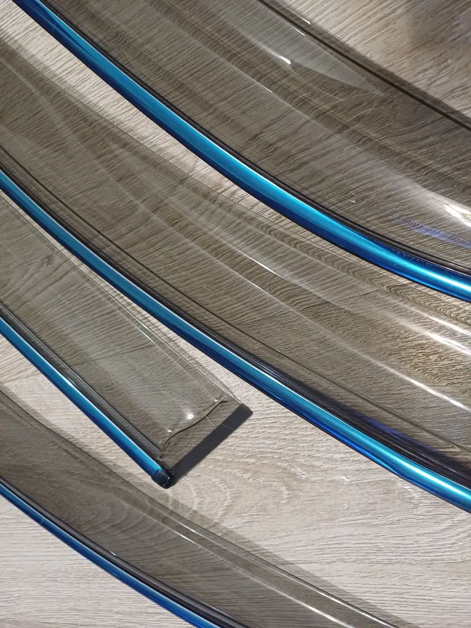 Продам новые дефлекторы на MG7 - Авто в Неизвестно