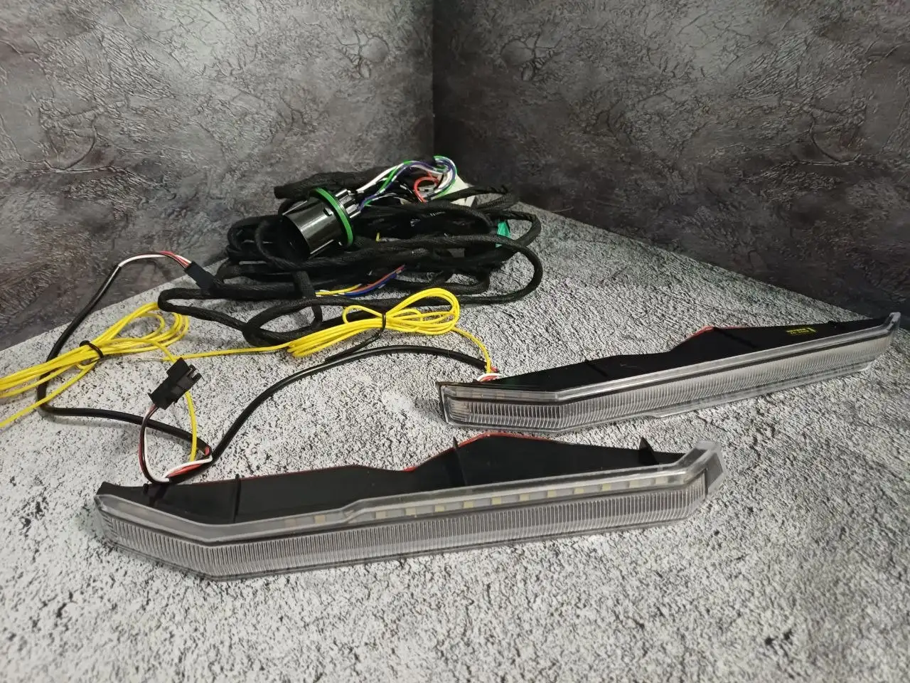 Продам новые дневные ходовые огни LED - Освещение (Авто) в Некрасовка