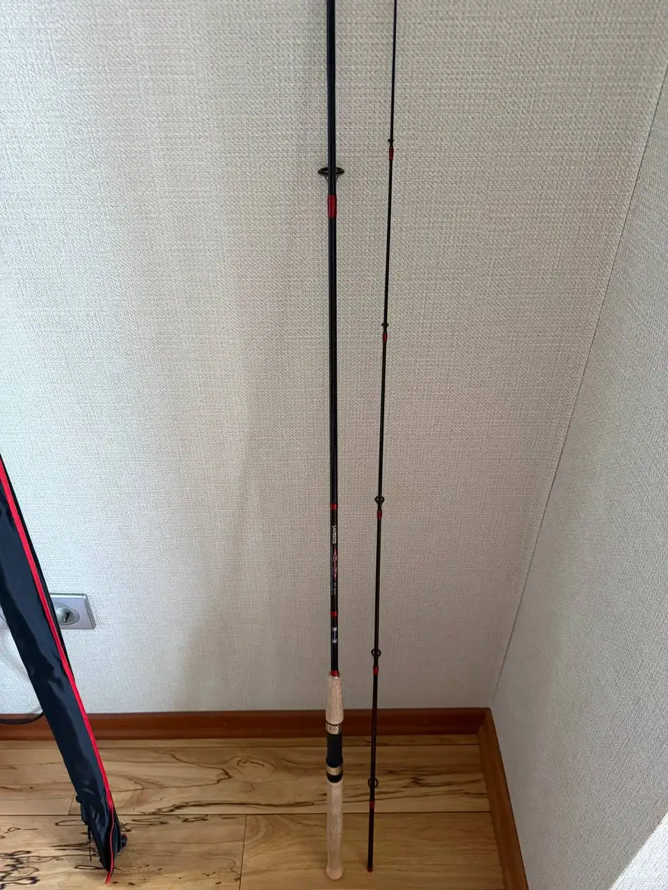 Продам спиннинг Shimano Catana BX XT 240 - Рыболовные товары (Хобби и отдых) в Люберцы