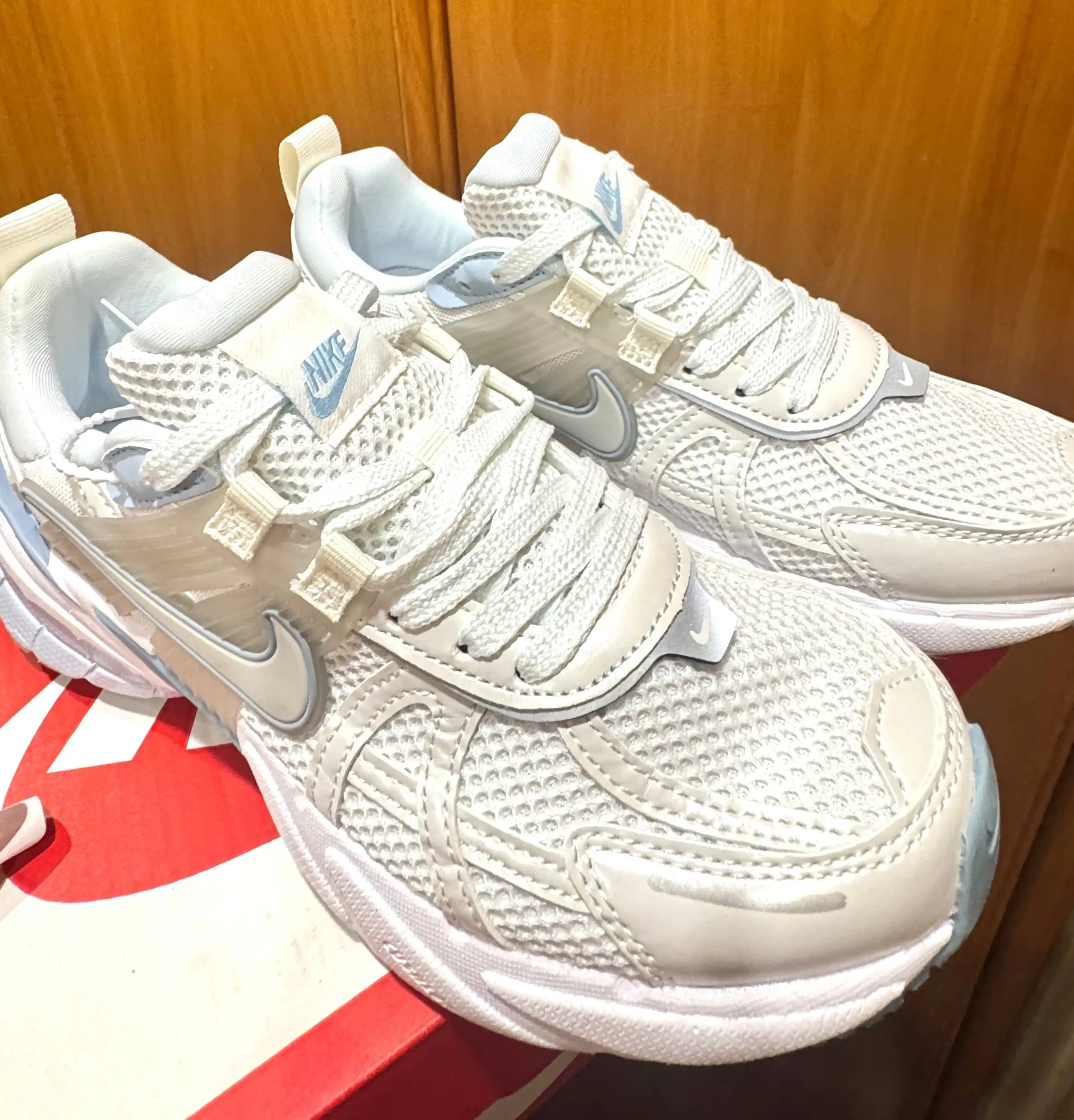 Продам кроссовки Nike новые - Обувь (Одежда) в Люберцы