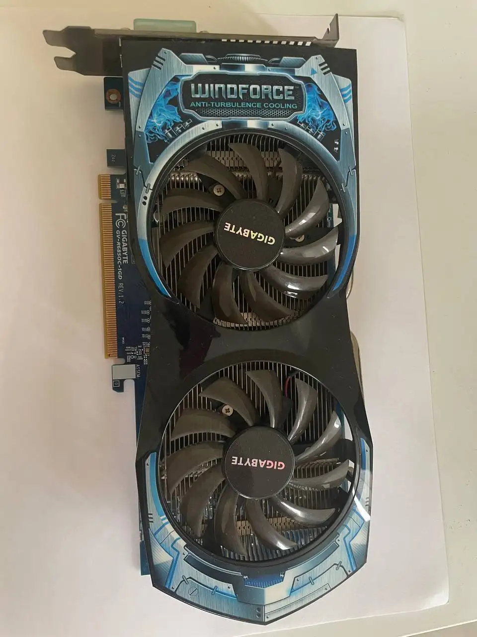 Видеокарта Gigabyte GV-R685OC-1GD - видеокарты (Электроника) в Люберцы