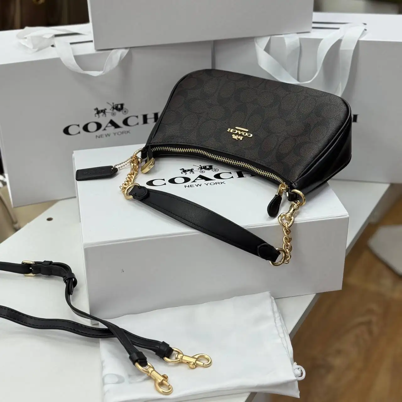 Фирменная сумка Coach - Сумки (Одежда) в Люберцы