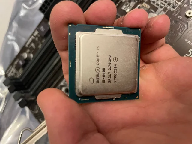Процессор Intel Core i5-6400 Boxed - Аксессуары для ноутбуков в Москва
