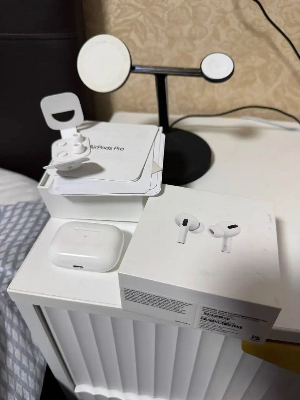 AirPods Pro - Наушники (Электроника) в Некрасовка