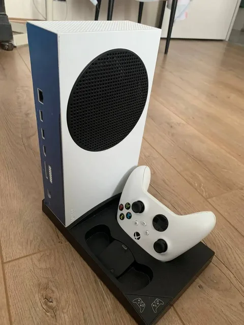Xbox Series S - Компьютеры в Неизвестно