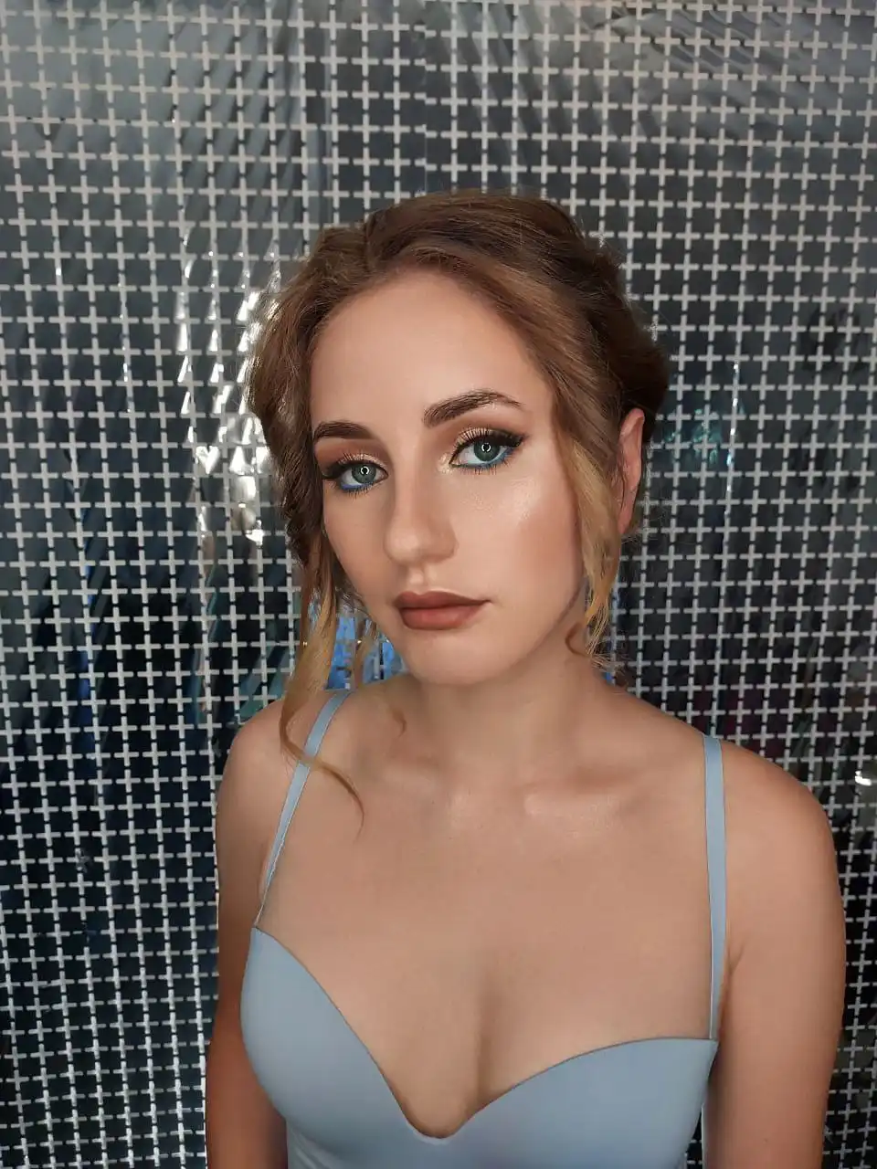 Услуги визажиста стилиста по прическам