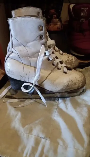 Размер 35 - Костюмы в Барнаул