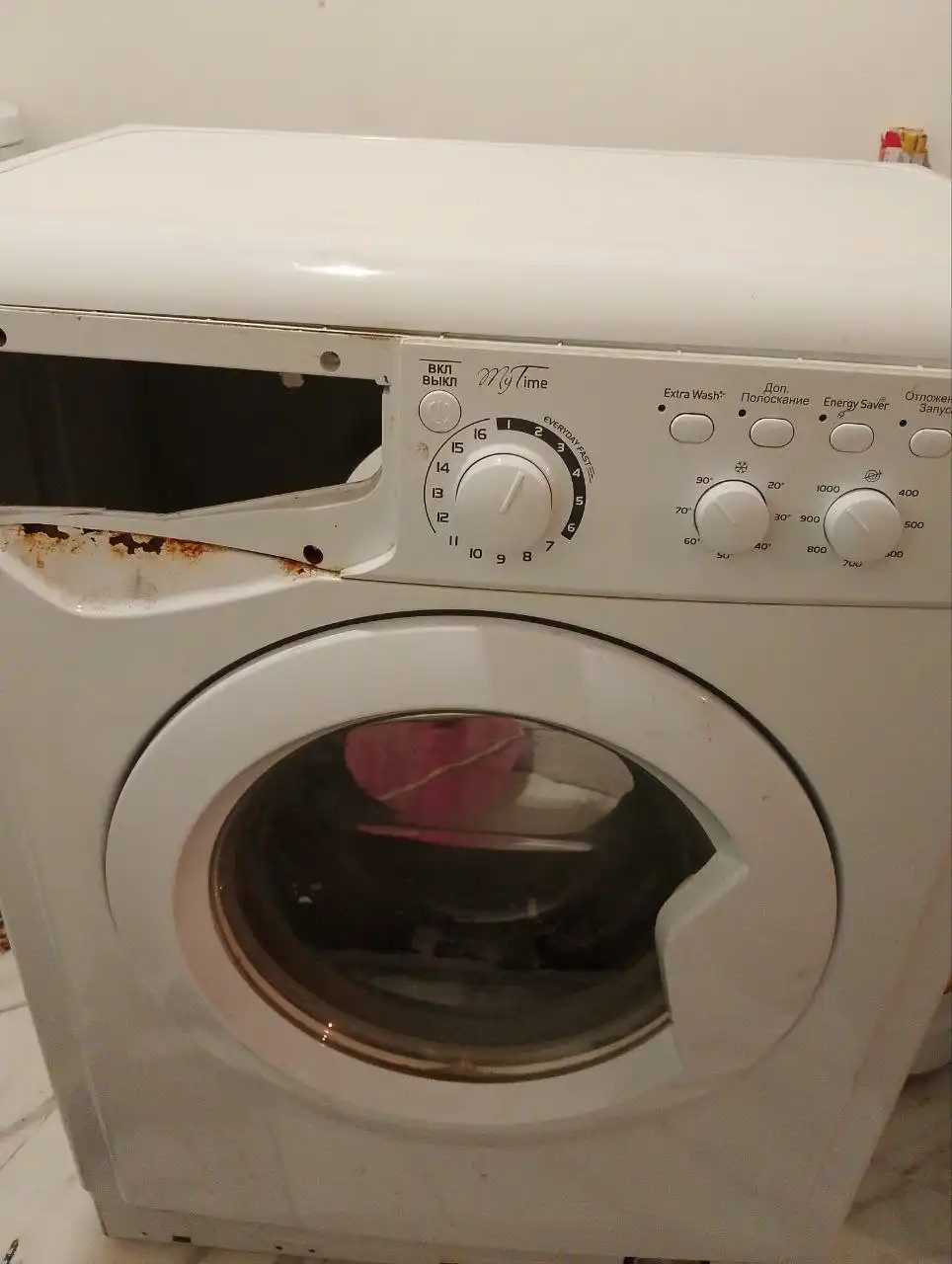 Стиральная машина Indesit на запчасти или ремонт - Запчасти для бытовой техники (Барахолка) в Барнаул