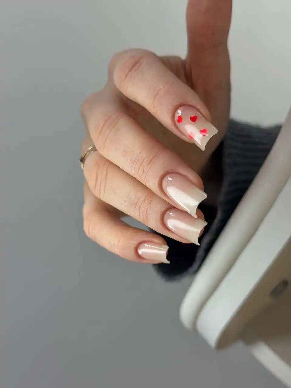 Студия маникюра и педикюра в Барнауле - Красота и здоровье (Услуги) в Барнаул