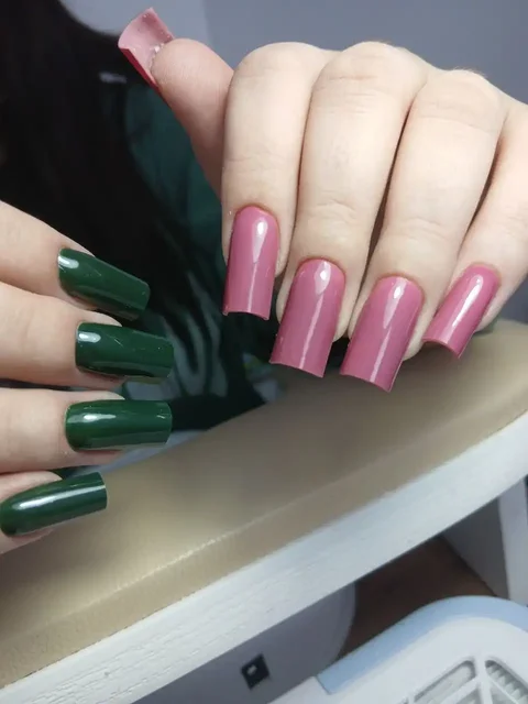 Услуги наращивания ногтей и маникюра с дизайном - Ремонт и установка окон в Барнаул