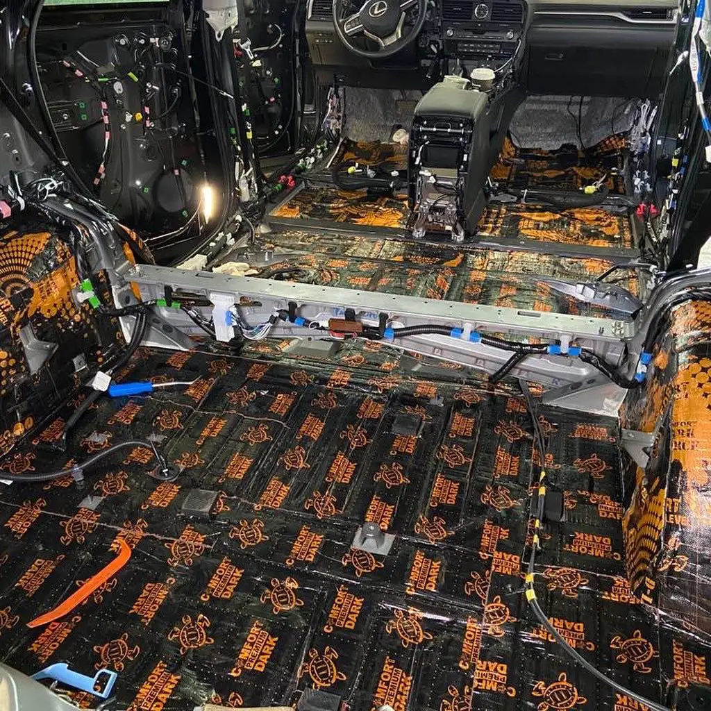 Профессиональная шумоизоляция автомобиля - Автоуслуги (Услуги) в Барнаул