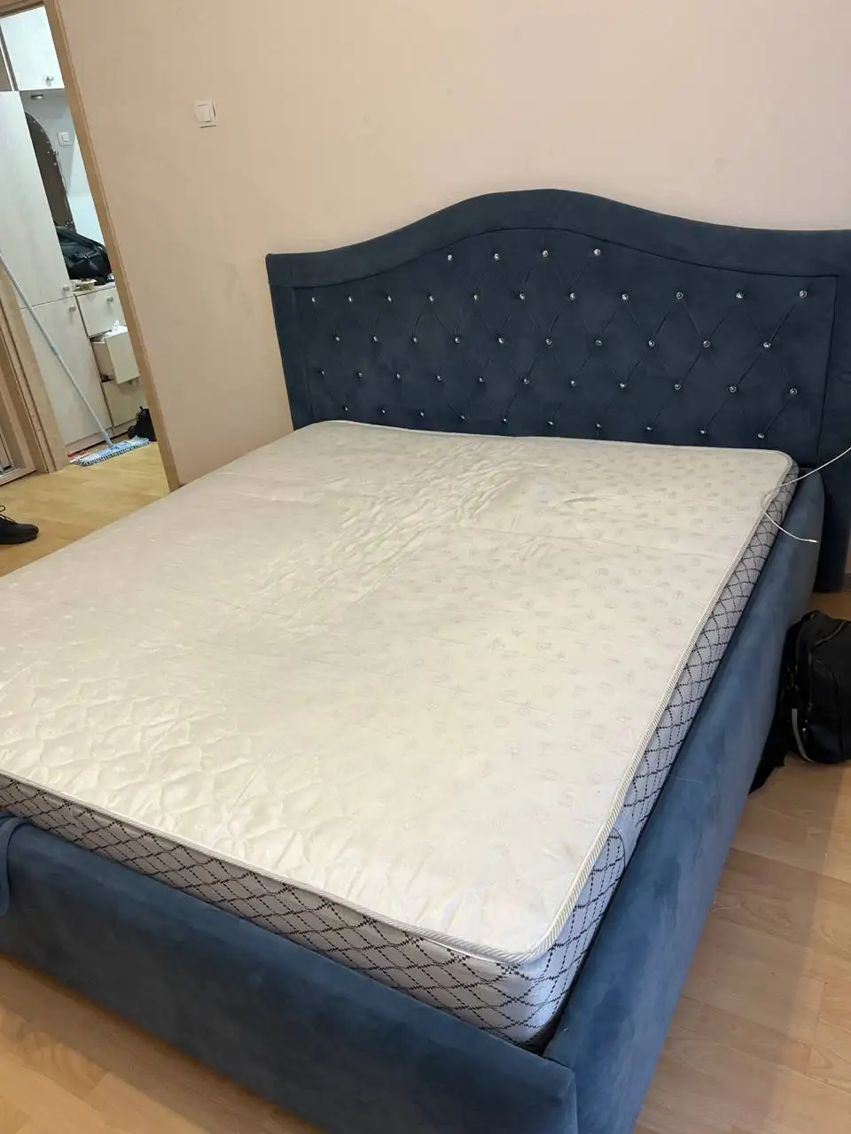 Продам кровать 180х200 - Для дома и дачи в Барнаул