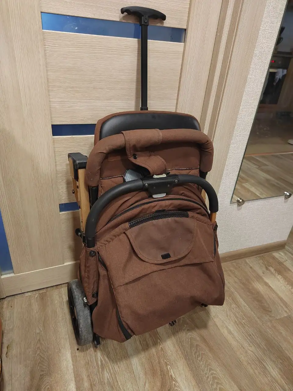 Коляска б/у - Коляски (Товары для детей) в Барнаул