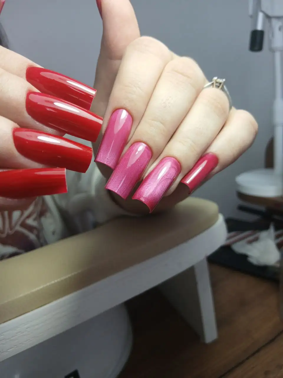 Услуги наращивания ногтей и маникюра - Красота и здоровье (Услуги) в Барнаул