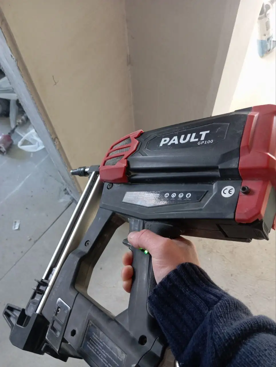 Продам Газовый Монтажный Пистолет PAULT GP100 - Строительное оборудование (Готовый бизнес и оборудование) в Барнаул