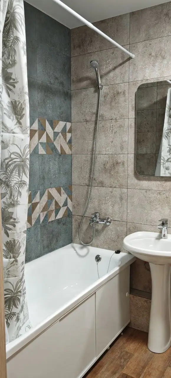 Сдам квартиру 2ую на длительный срок - Аренда квартир (Недвижимость) в Барнаул