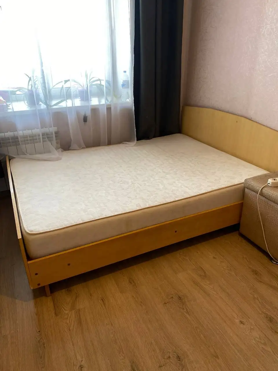 Бесплатная кровать на дачу - Мебель (Для дома и дачи) в Барнаул