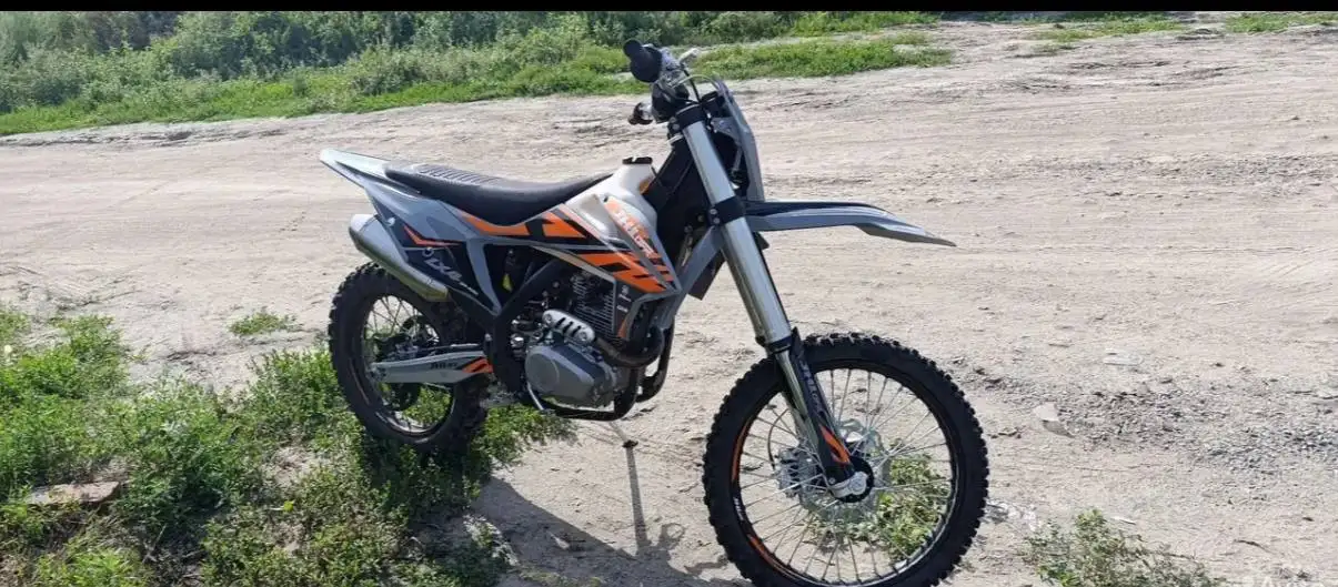 Продам новый мотоцикл эндуро - Мотоциклы (Авто) в Барнаул