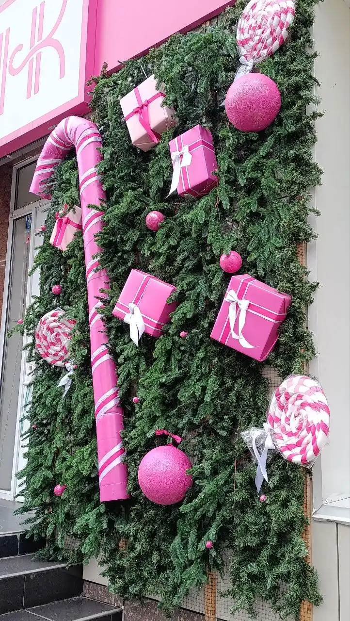 Предновогодняя атмосфера в Новороссийске