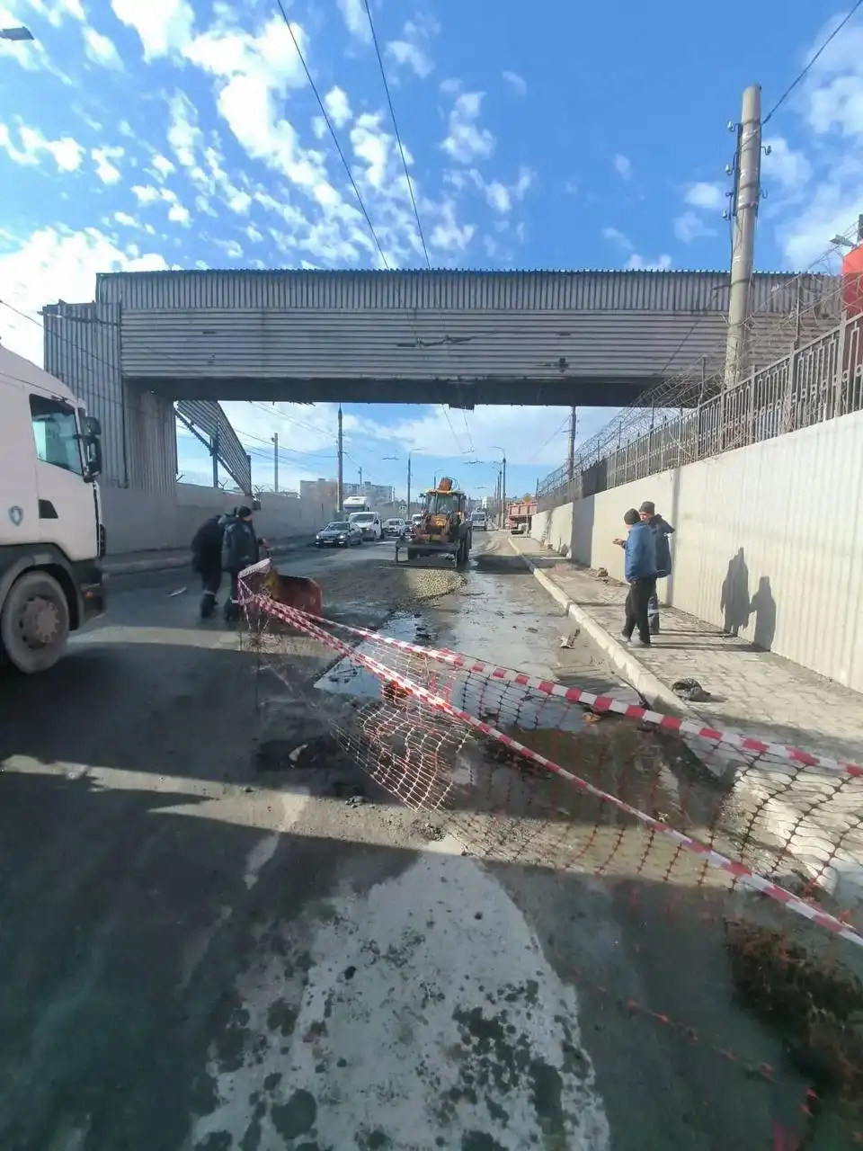 Объявление о проведении дорожных работ на улице Судостальская - Услуги в Новороссийск