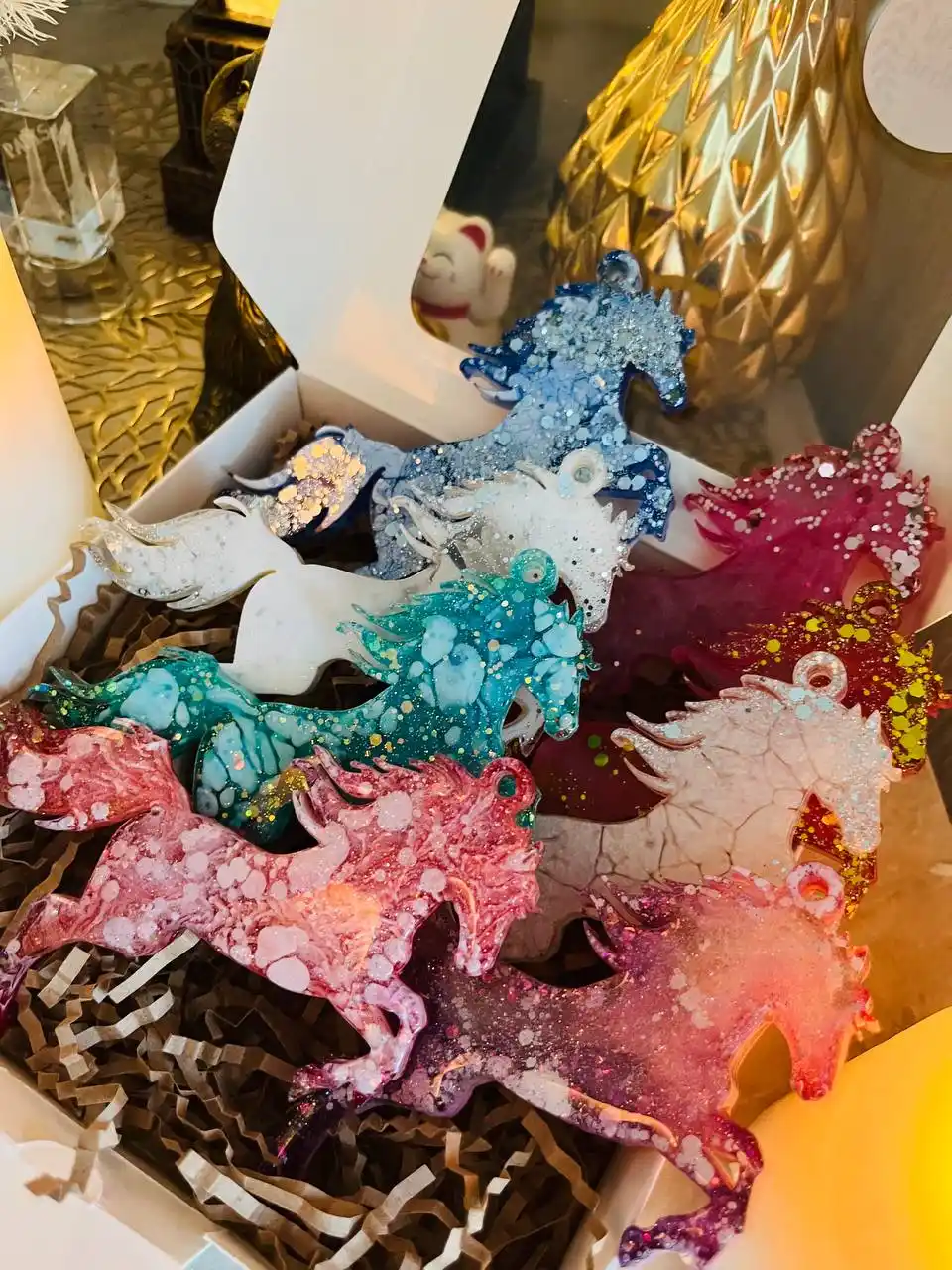 Ёлочные игрушки из эпоксидной смолы ручной работы