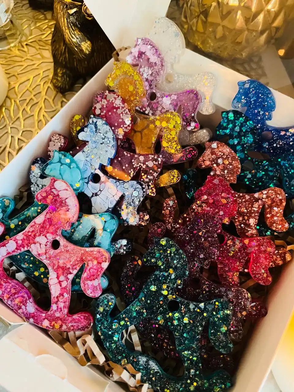 Ёлочные игрушки из эпоксидной смолы ручной работы