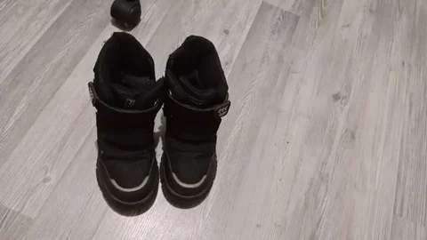 Зимние сапожки 33 размер с неисправной молнией - Одежда в Балашиха