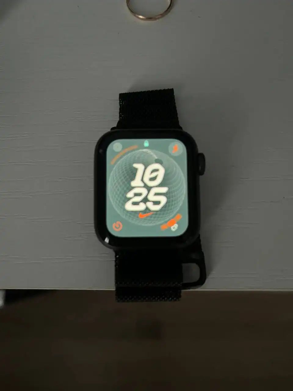 Продаются часы Apple Watch SE 40mm