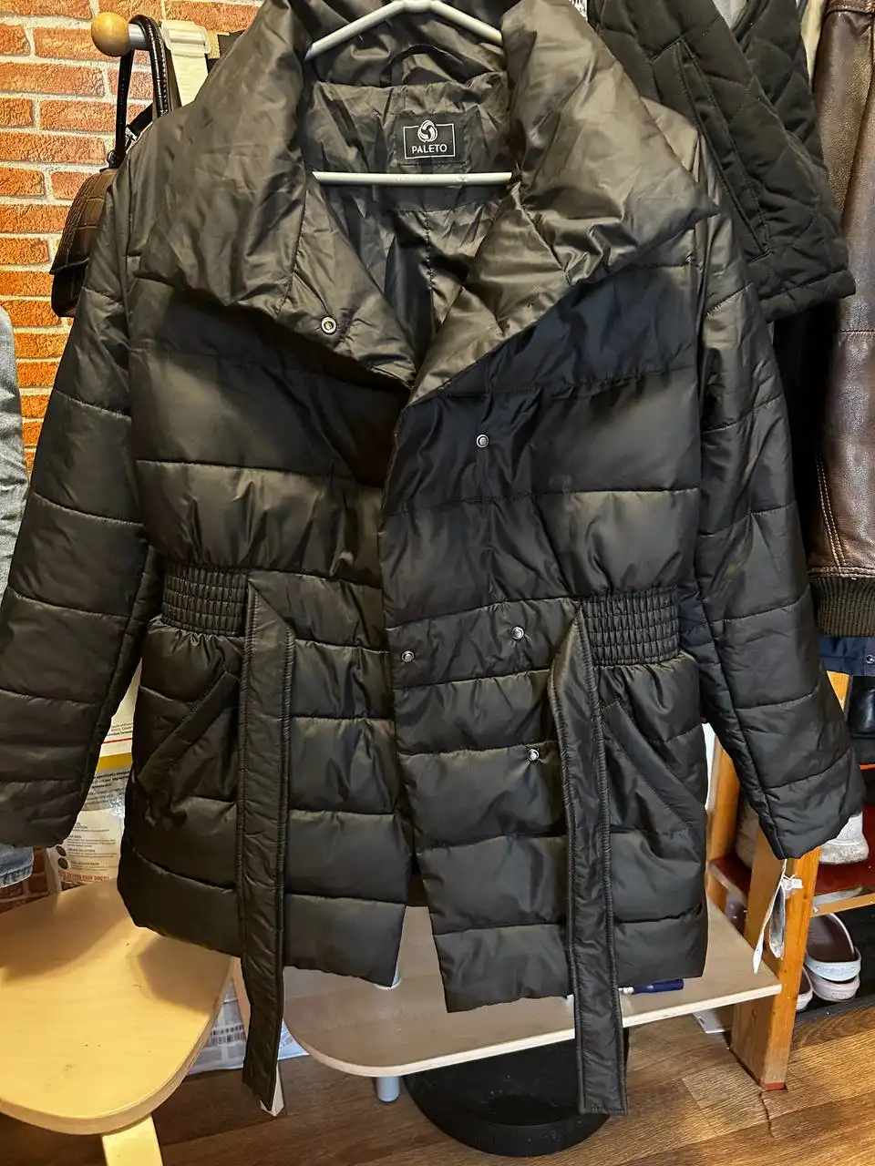 Одежда и аксессуары для женщин, вольер для животных