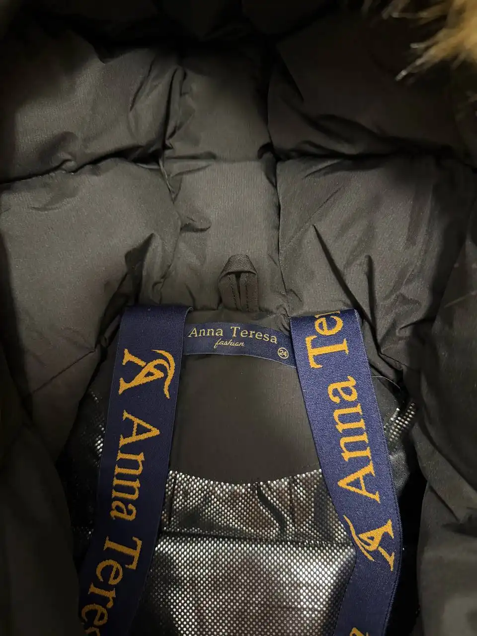 Зимний комбинезон Anna Tereza новый размер 98