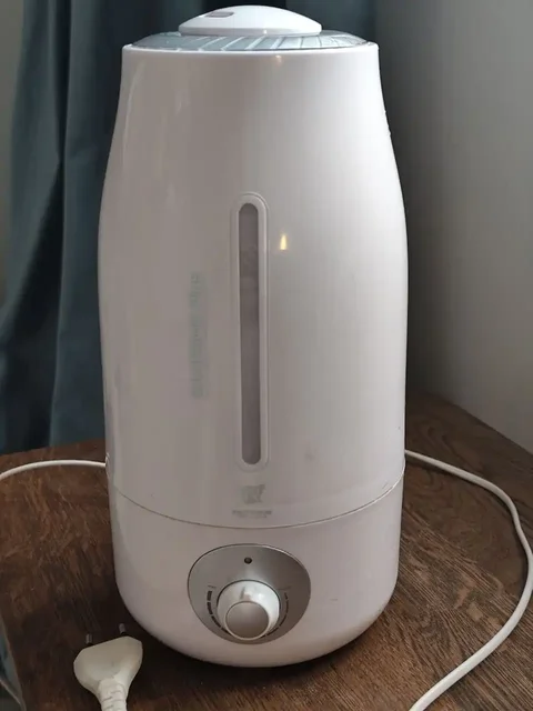 Увлажнитель Royal Clima Sunremo Plus и детские проводные наушники - Барахолка в Балашиха