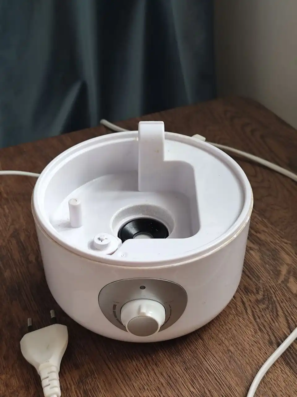 Увлажнитель Royal Clima Sunremo Plus и детские проводные наушники - Барахолка в Балашиха