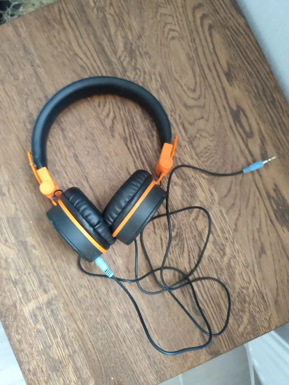 Увлажнитель Royal Clima Sunremo Plus и детские проводные наушники - Барахолка в Балашиха