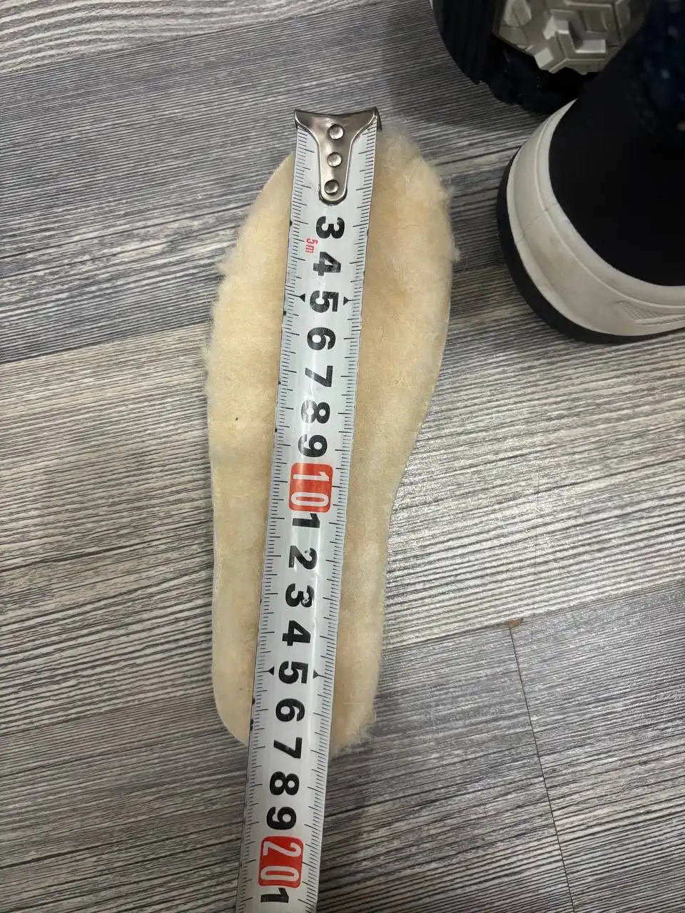 Комбинезон и дутики в отличном состоянии - Детская одежда (Одежда) в Балашиха