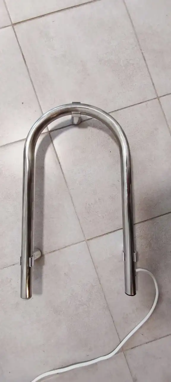 Полотенцесушитель от застройщика рабочий - Сантехника (Для дома и дачи) в Балашиха