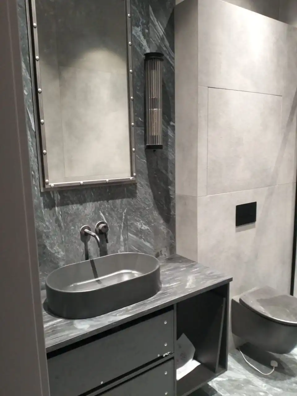 Услуги плиточника и сантехника под ключ - Ремонт и строительство (Услуги) в Балашиха