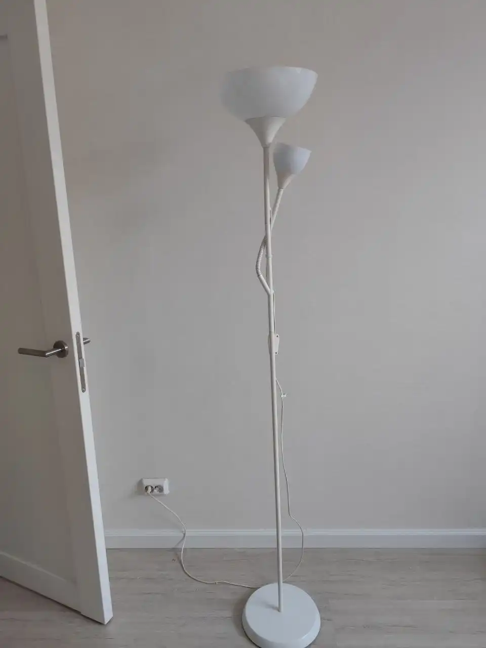 Торшер напольный ИКЕА - Освещение (Для дома и дачи) в Балашиха