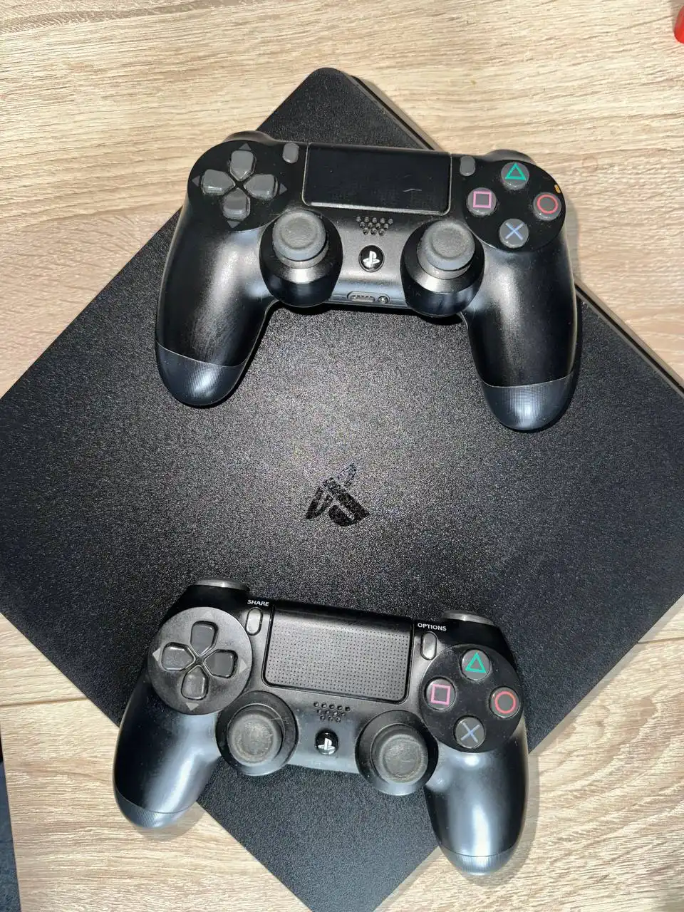 Продам Sony PlayStation 4 Б/У - Игровые консоли (Электроника) в Балашиха