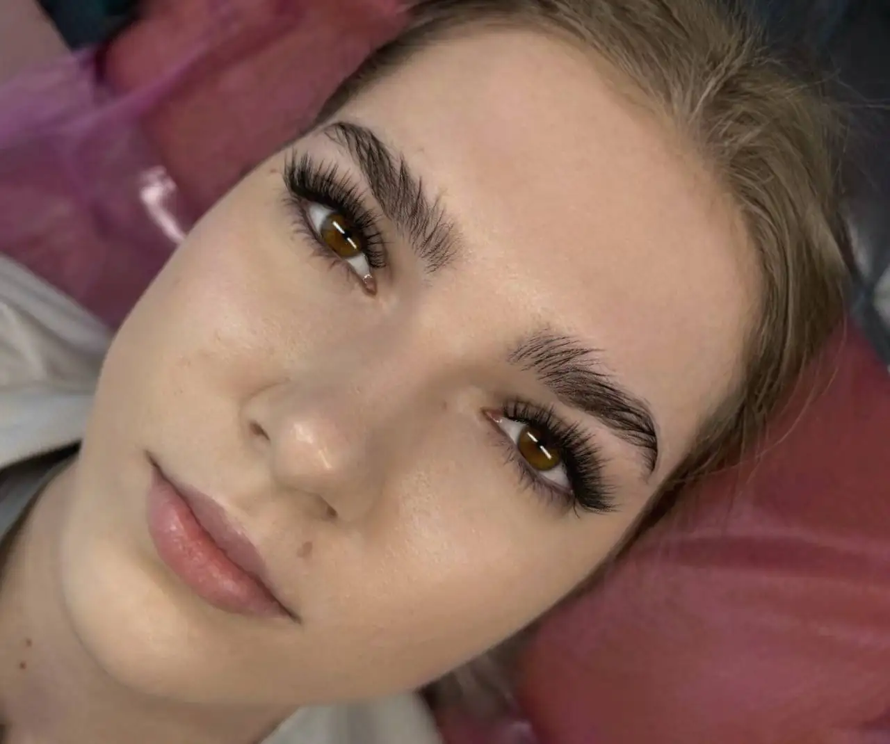 Услуги по наращиванию ресниц и бровей в Балашихе - Красота и здоровье (Услуги) в Балашиха